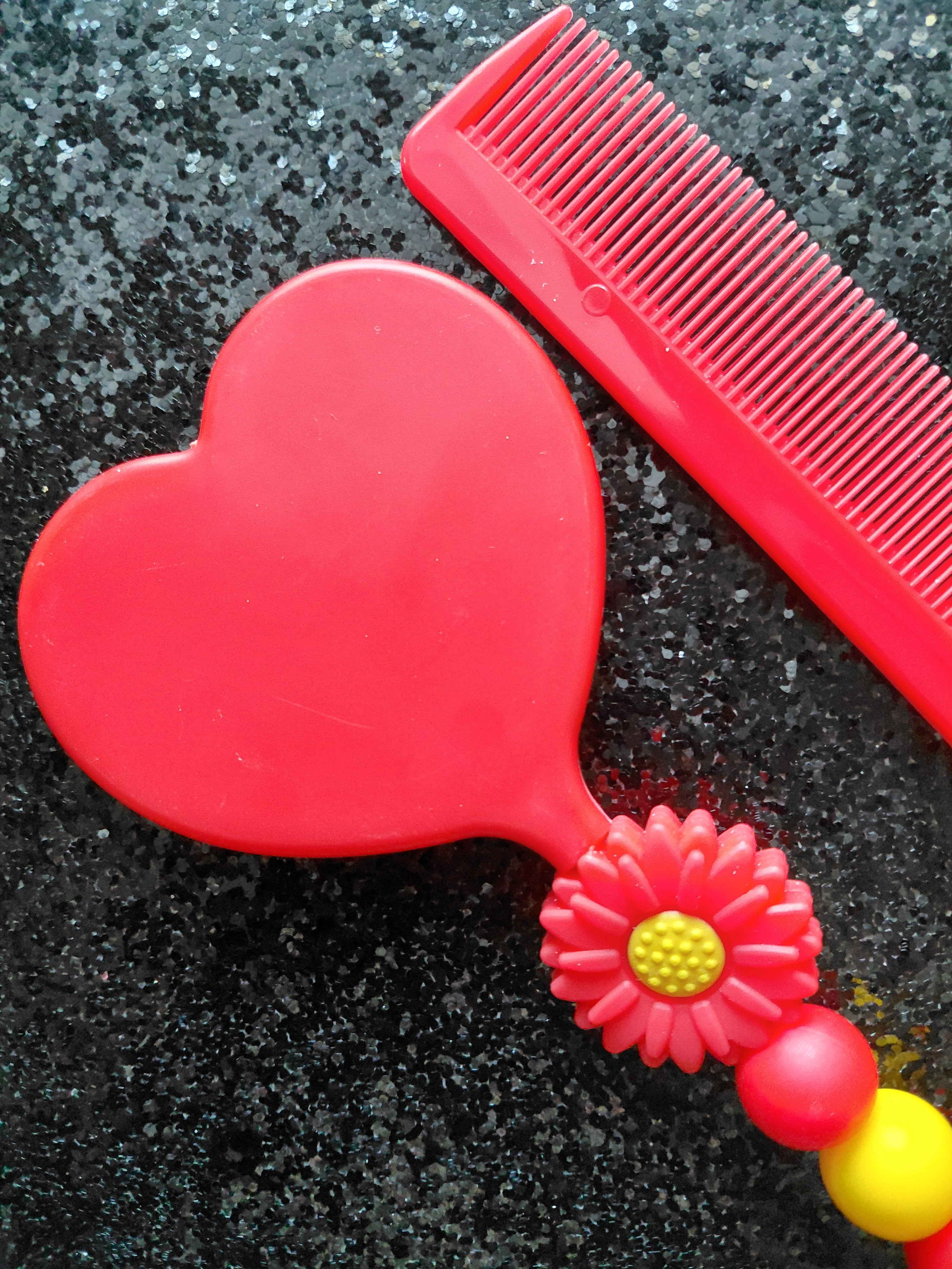 Comb and mirror set